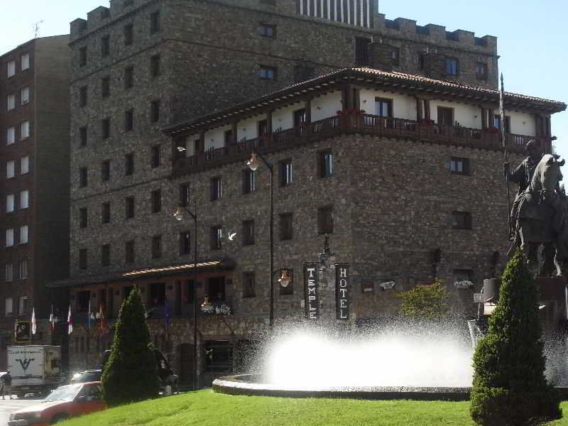 Hotel Temple Понферрада Экстерьер фото